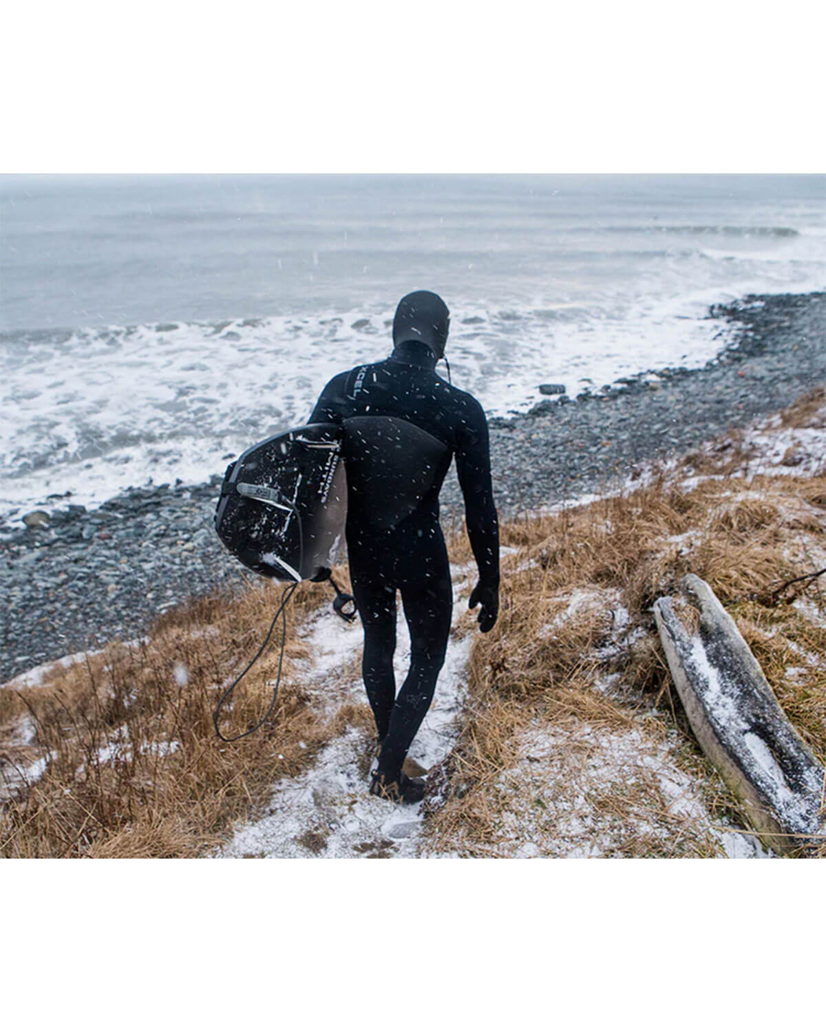 5/4mm Men's XCEL AXIS Hooded Fullsuit